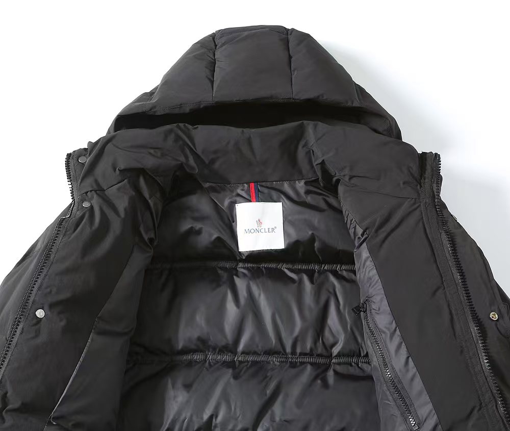 【MONCLER 公式旗艦店】モンクレール  ダウンジャケット好評に付き再入荷！ 271102