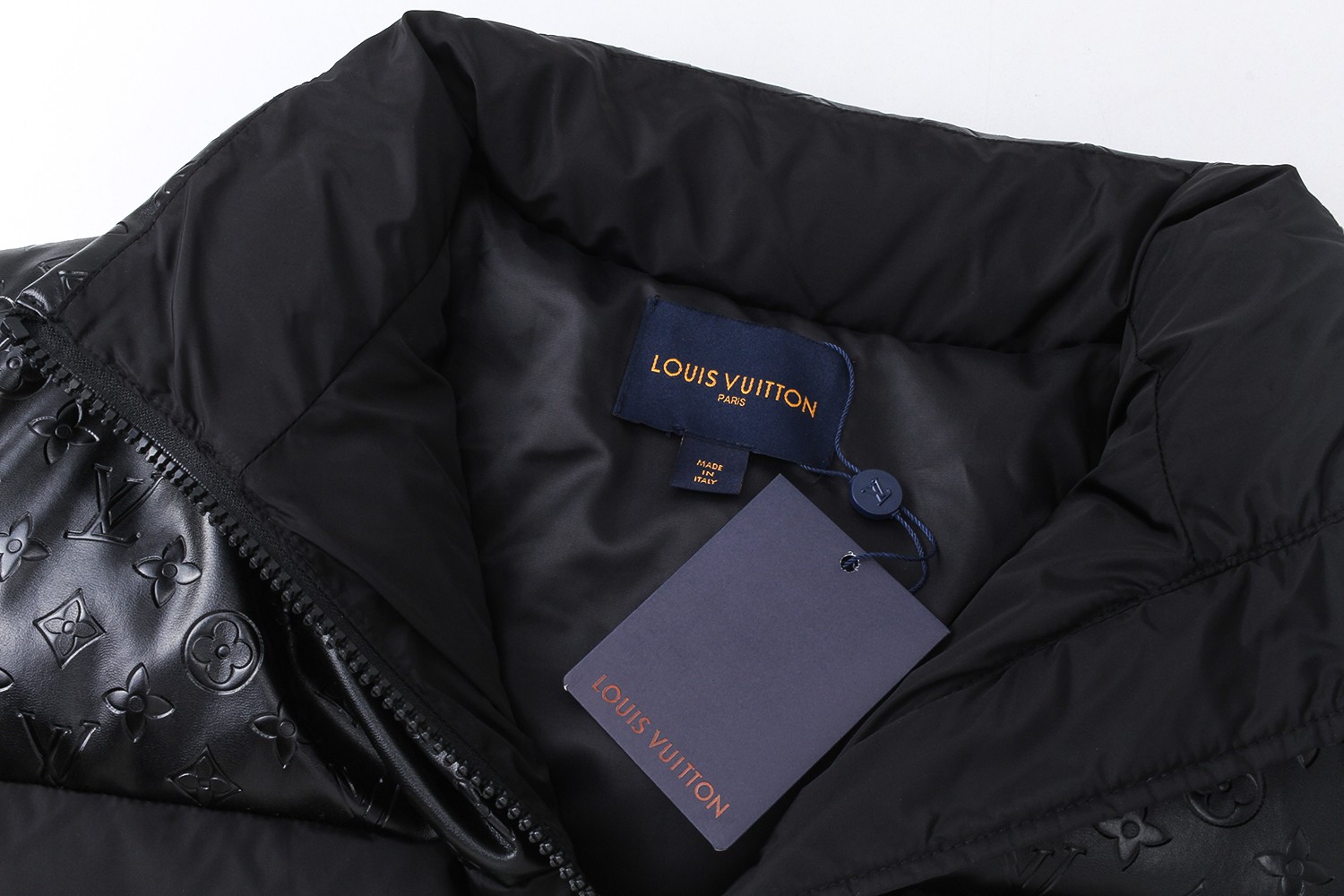 【LOUIS VUITTON  公式旗艦店】ルイヴィトン ダウンジャケット好評に付き再入荷！