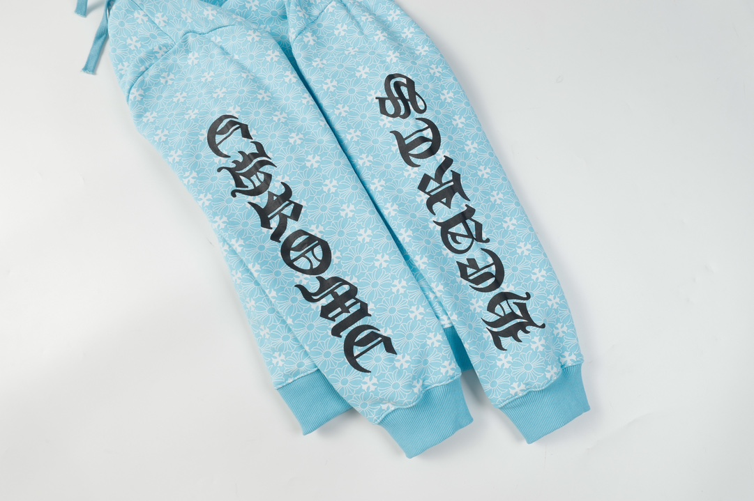 【CHROME HEARTS  公式旗艦店】クロムハーツ パーカー  スウェット ご好評に付き再入荷！