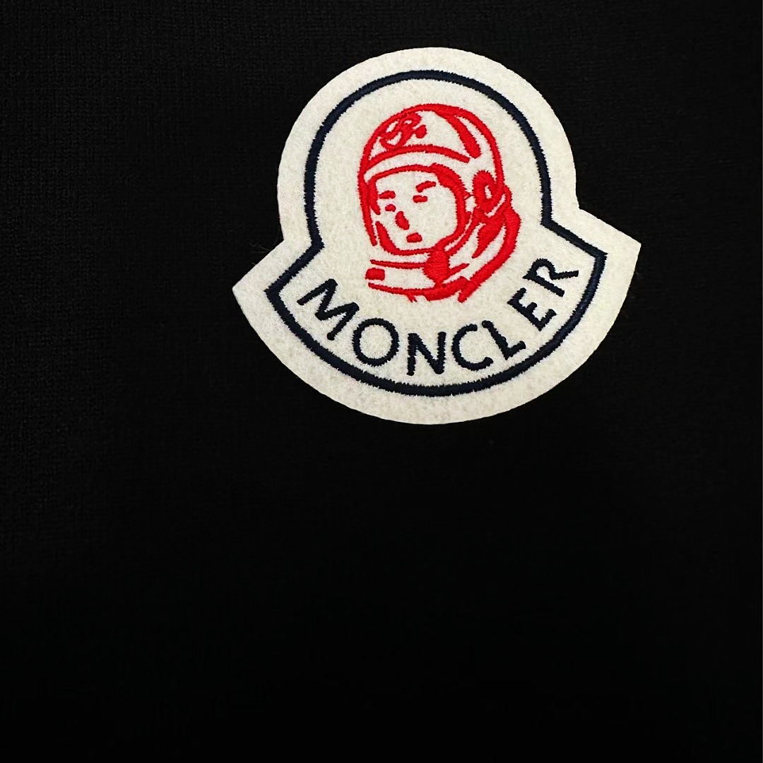 【MONCLER 公式旗艦店】モンクレール セーター好評に付き再入荷！