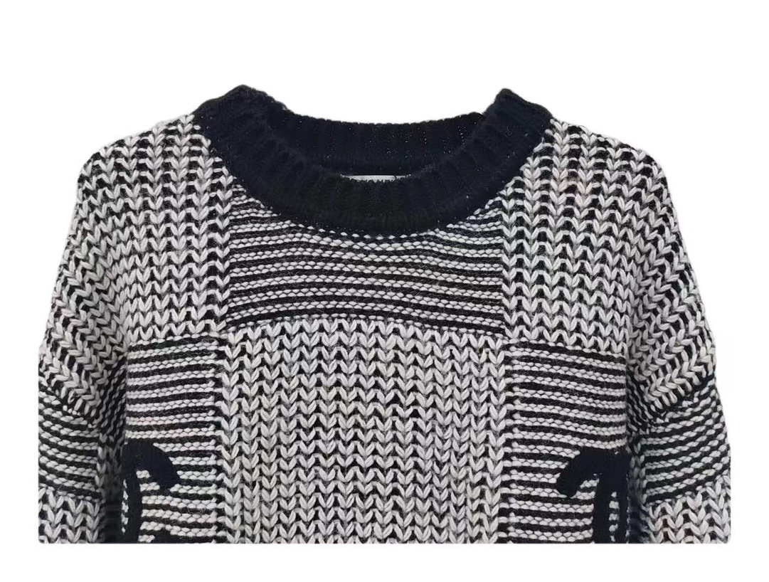 【CHANEL  公式旗艦店】シャネル   セーター好評に付き再入荷！