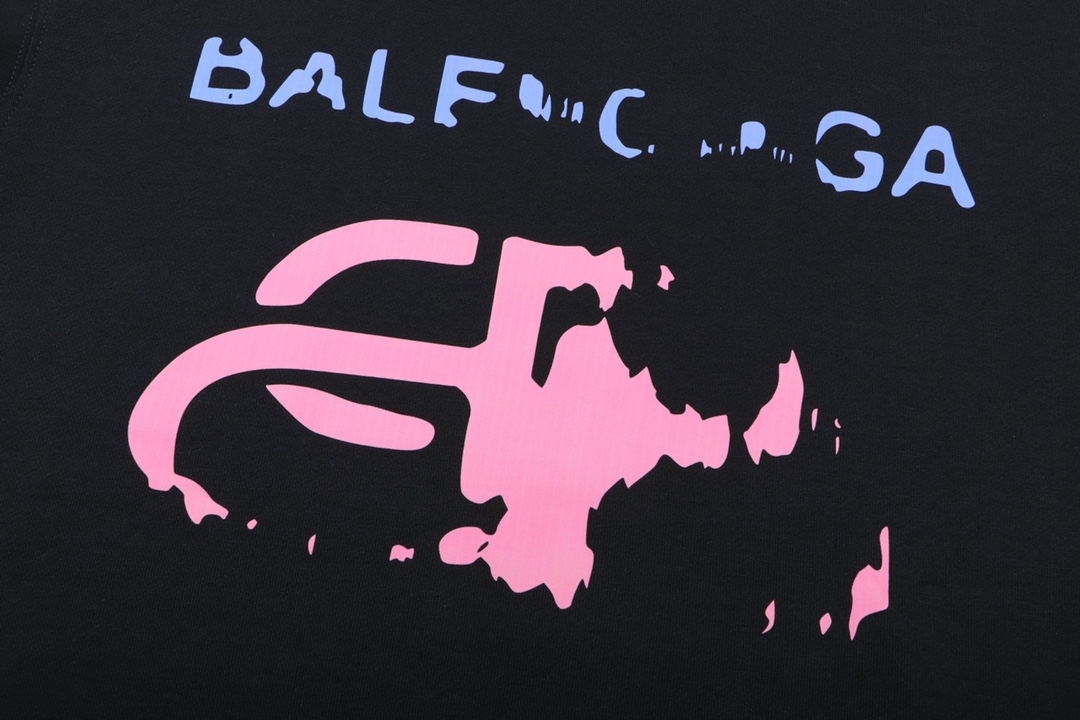 【BALENCIAGA 公式旗艦店】バレンシアガ 丸首の衛衣 スウェット ご好評に付き再入荷！