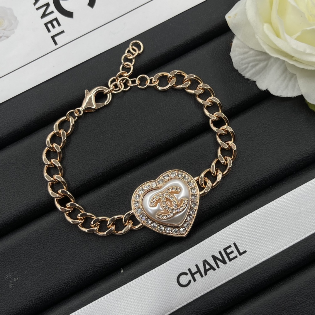 【CHANEL】ブレスレット、ファッションシンプルなスタイル