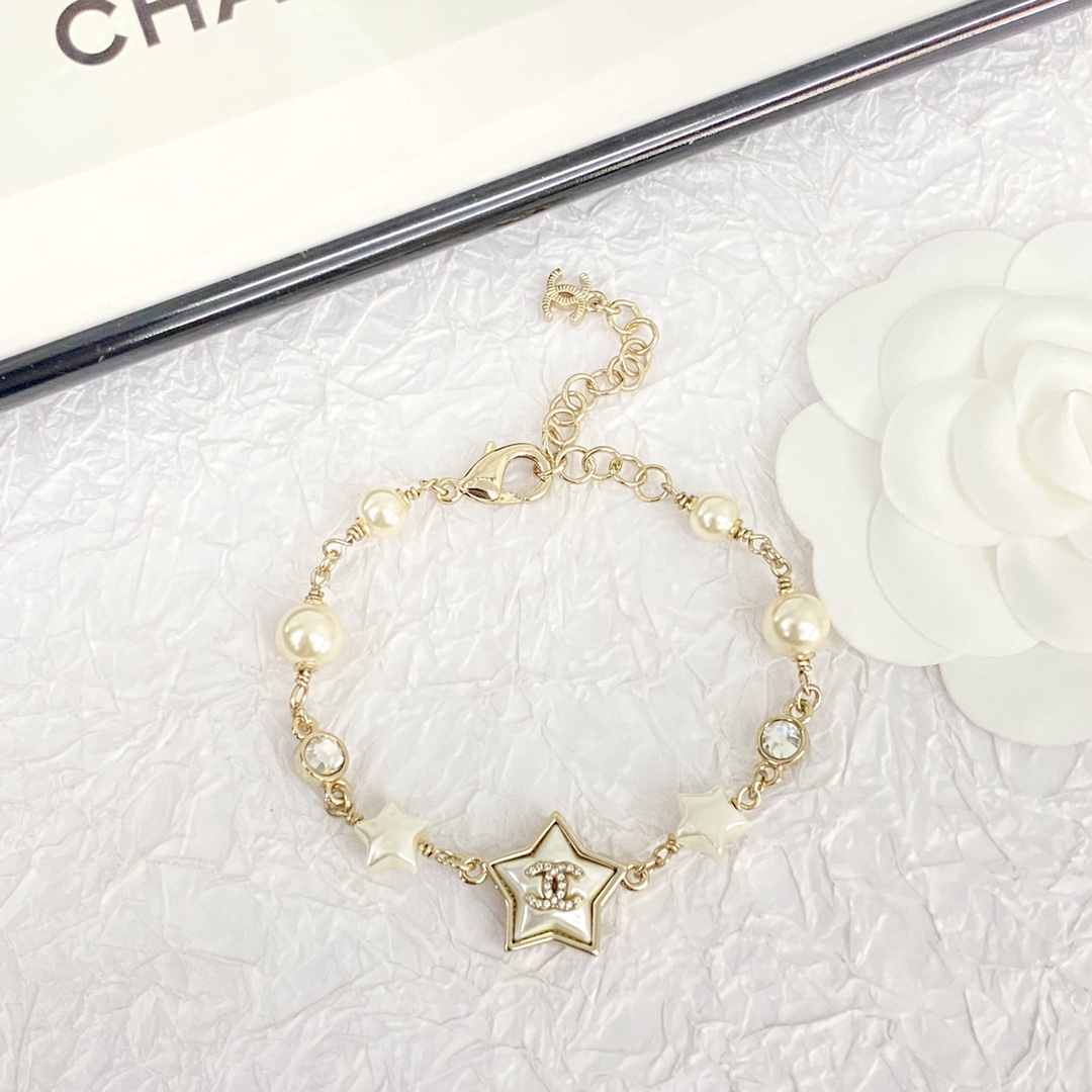 【CHANEL】ブレスレット、ファッションシンプルなスタイル