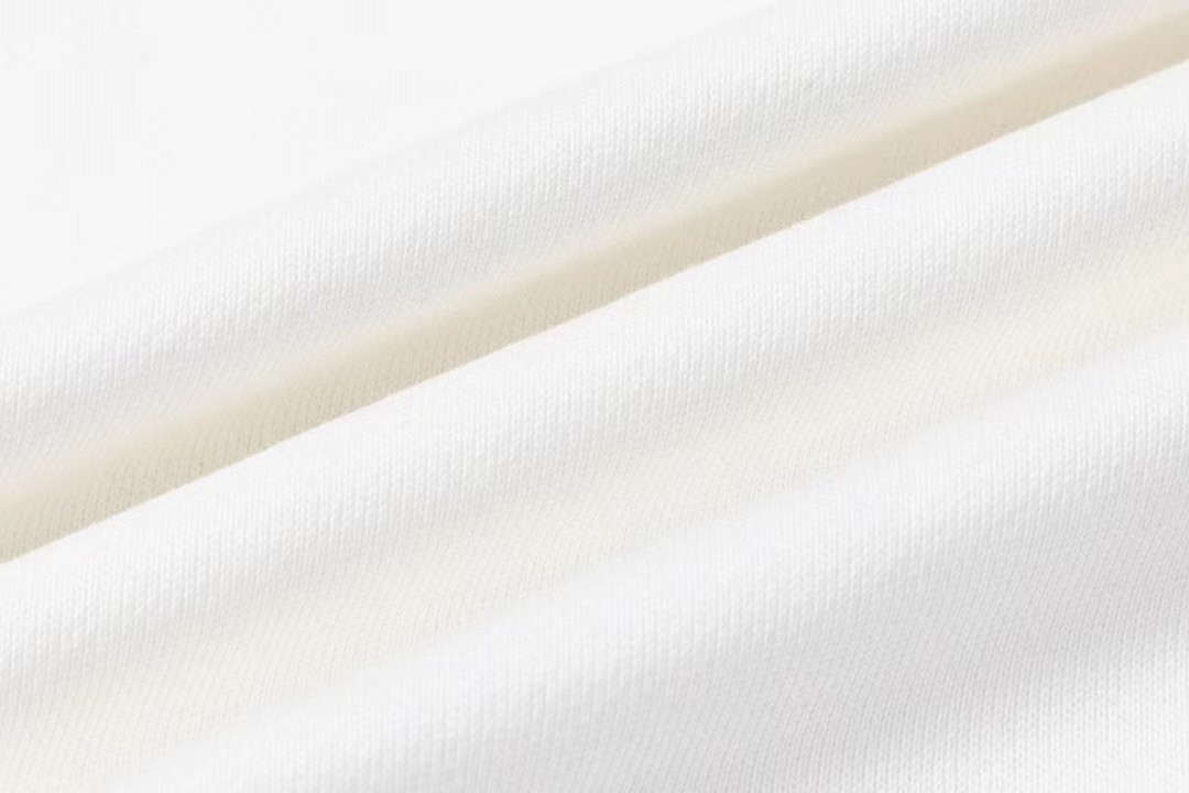 【BALENCIAGA 公式旗艦店】バレンシアガ 丸首の衛衣 スウェット ご好評に付き再入荷！