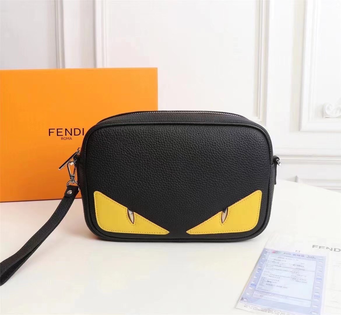 【FENDI  公式旗艦店】フェンディ クラッチバッグ当日出荷 好評に付き再入荷24*16*7CM