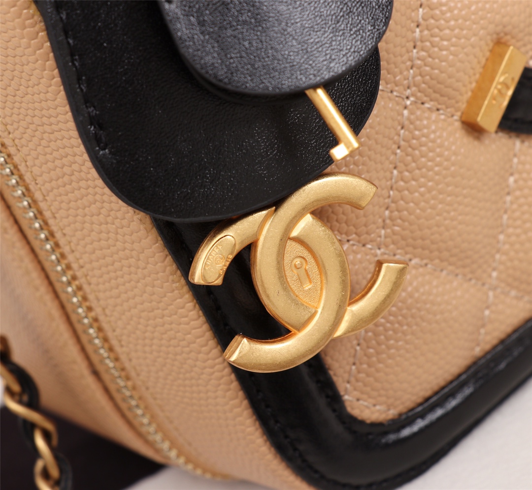 【CHANEL 公式旗艦店】シャネル  斜めがけバッグ 当日出荷好評に付き再入荷21*16*10CM