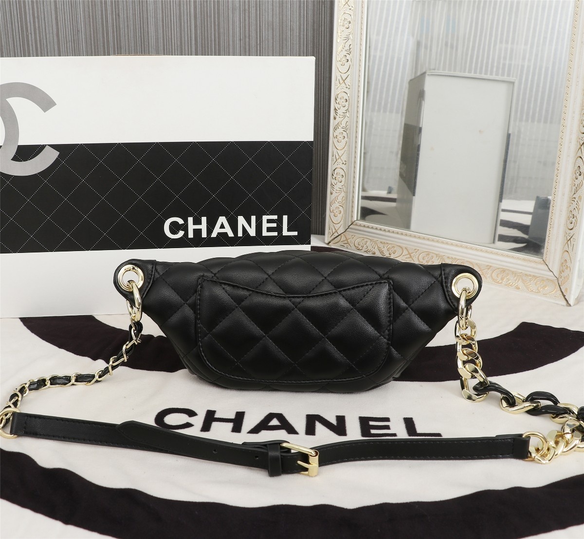 【CHANEL  公式旗艦店】シャネル  ウエストポーチ  当日出荷 好評に付き再入荷！23CM