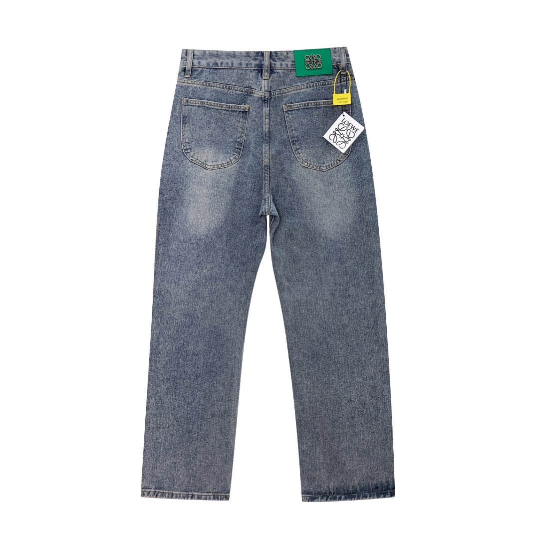 【LOEWE  公式旗艦店】ロエベ  ジーパン  ご好評に付き再入荷！