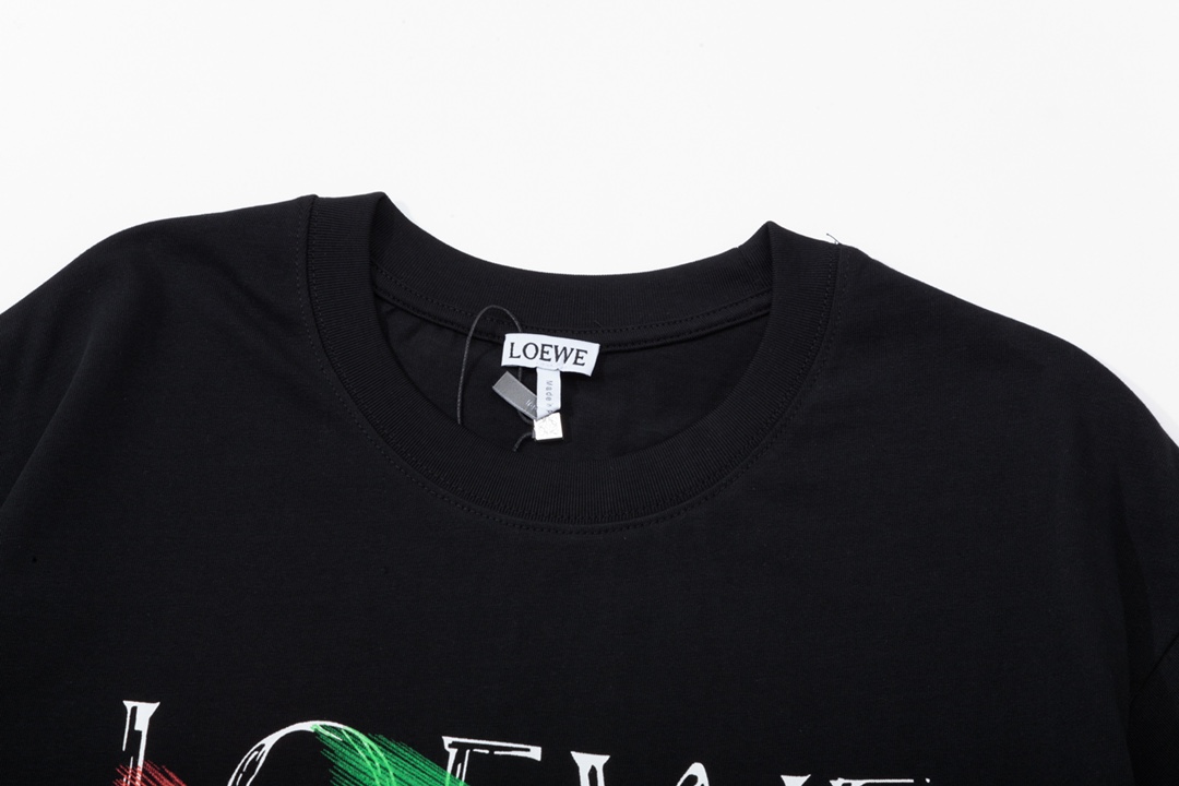 【LOEWE 公式旗艦店】ロエベ  Tシャツ ご好評に付き再入荷！