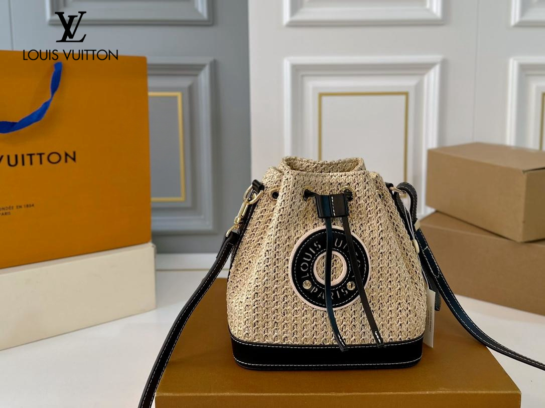 【LOUIS VUITTON 公式旗艦店】ルイヴィトン  斜めがけバッグ 当日出荷 好評に付き再入荷！20*21CM  1240722