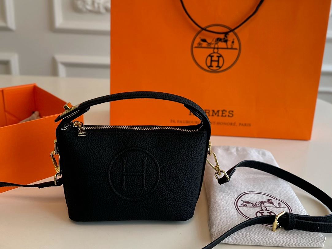 【Hermès 公式旗艦店】エルメス 斜めがけバッグ 当日出荷 好評に付き再入荷！17*12CM  240724