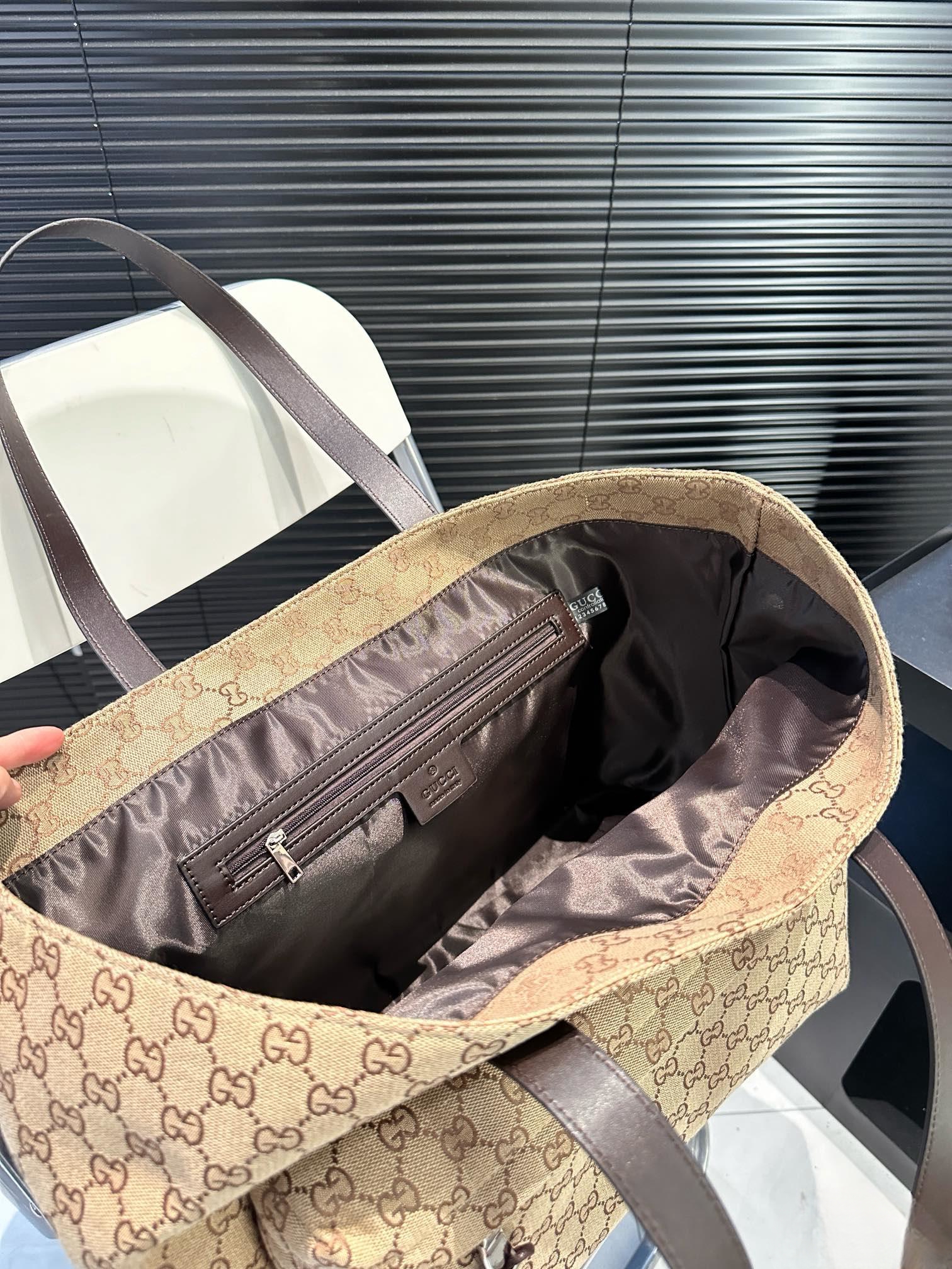 【GUCCI 公式旗艦店】グッチ ハンドバッグ 当日出荷 好評に付き再入荷！44*31CM  240724