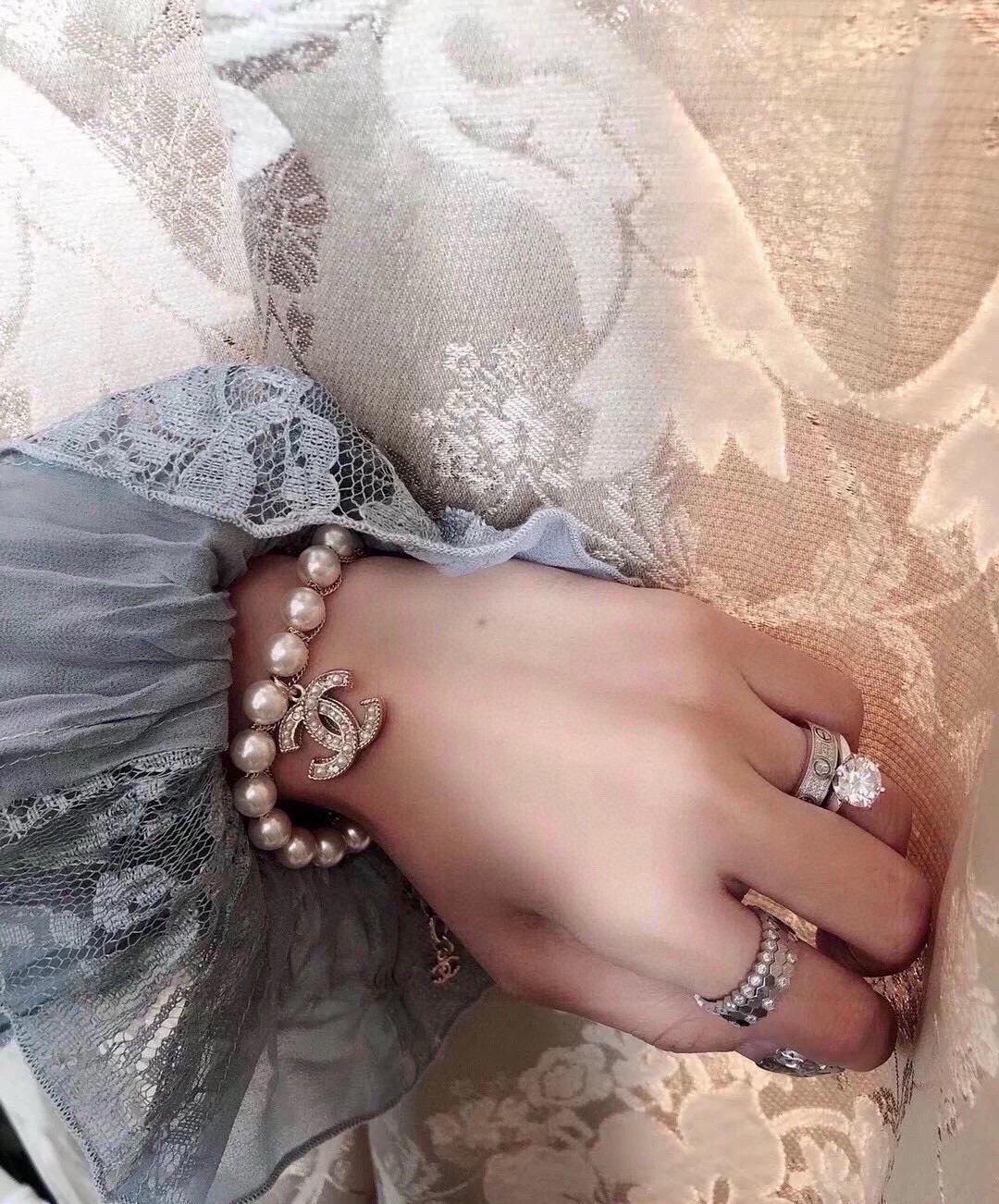 【CHANEL】ブレスレット、ファッションシンプルなスタイル 240728