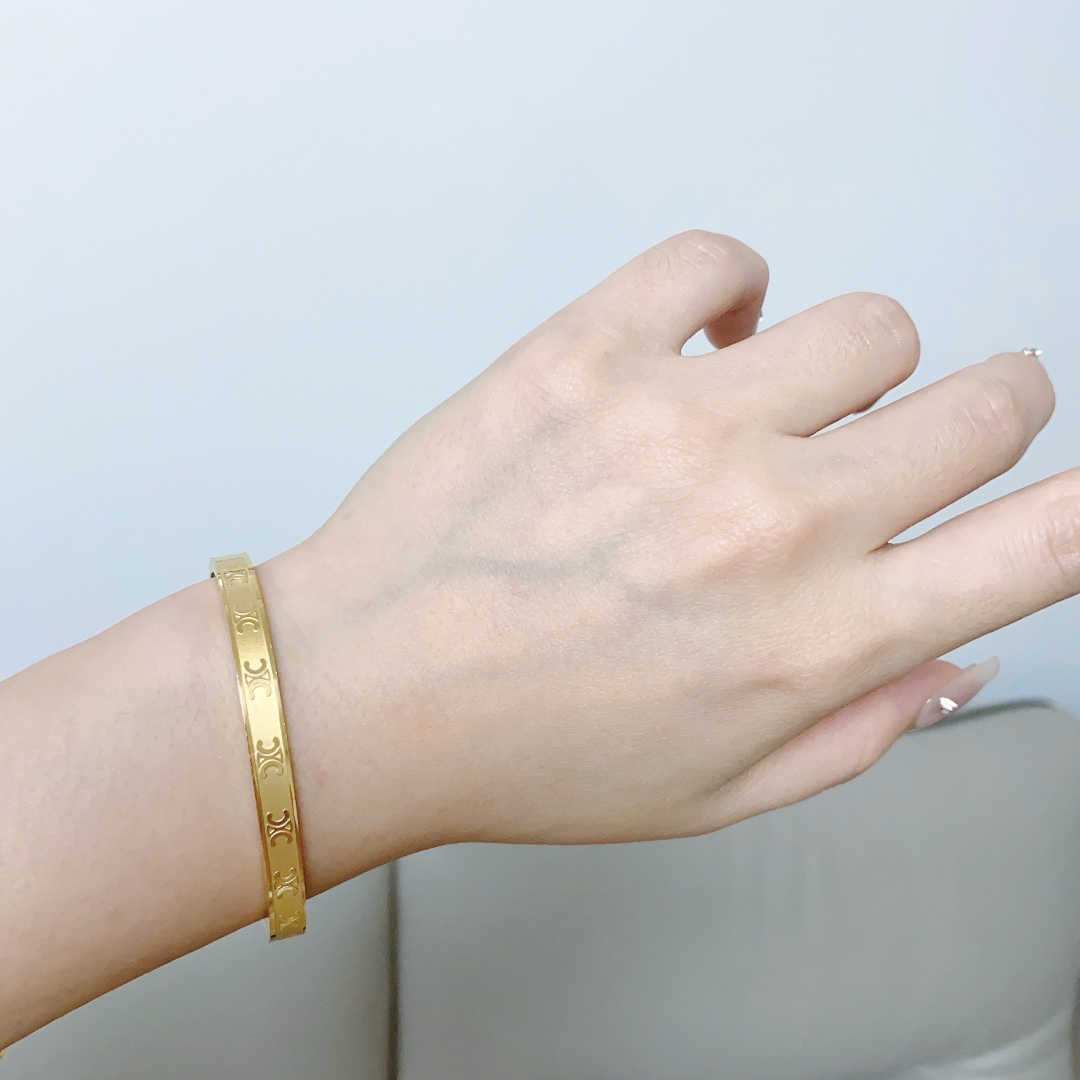 【CELINE】ブレスレット、ファッションシンプルなスタイル 240729