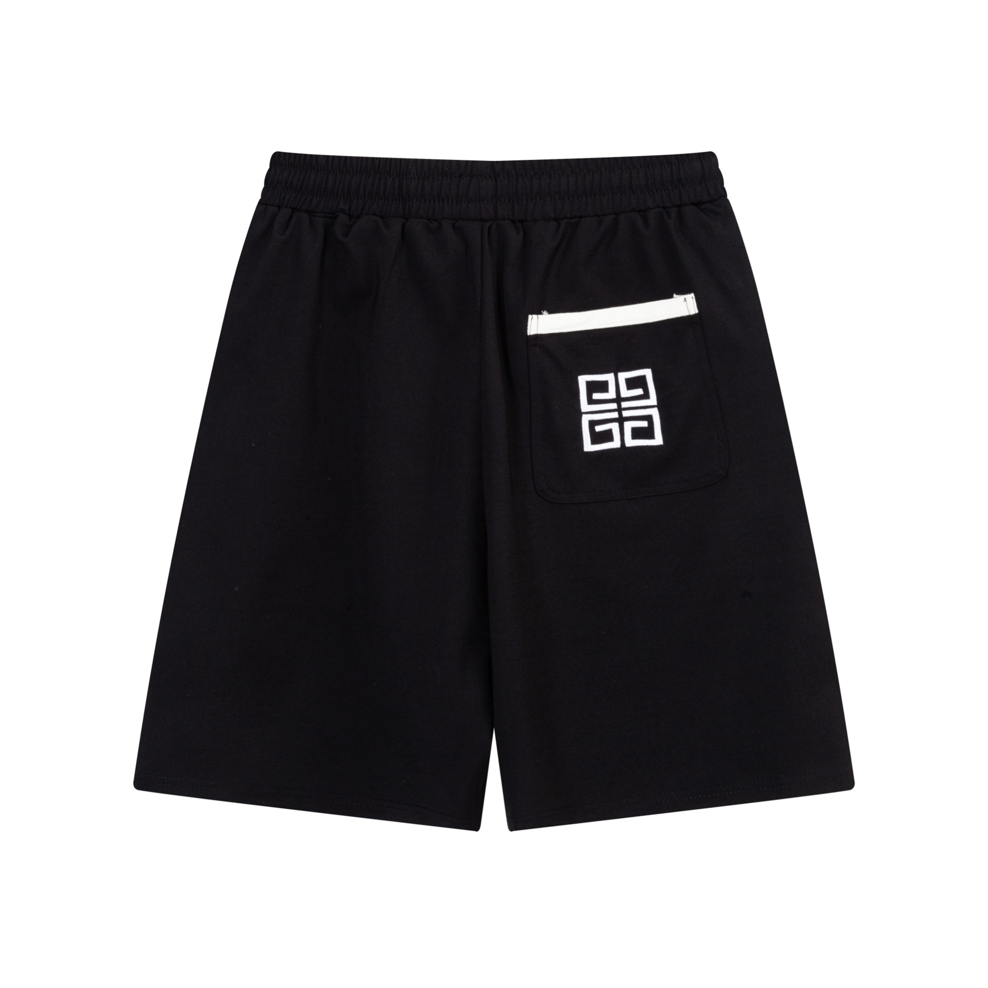 【GIVENCHY  公式旗艦店】ジバンシー ショートパンツご好評に付き再入荷！