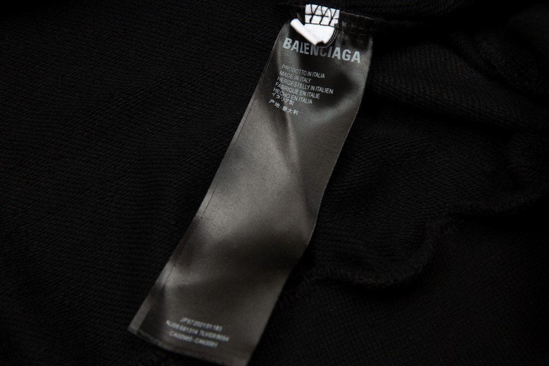 【BALENCIAGA 公式旗艦店】バレンシアガ 丸首の衛衣 スウェット ご好評に付き再入荷！