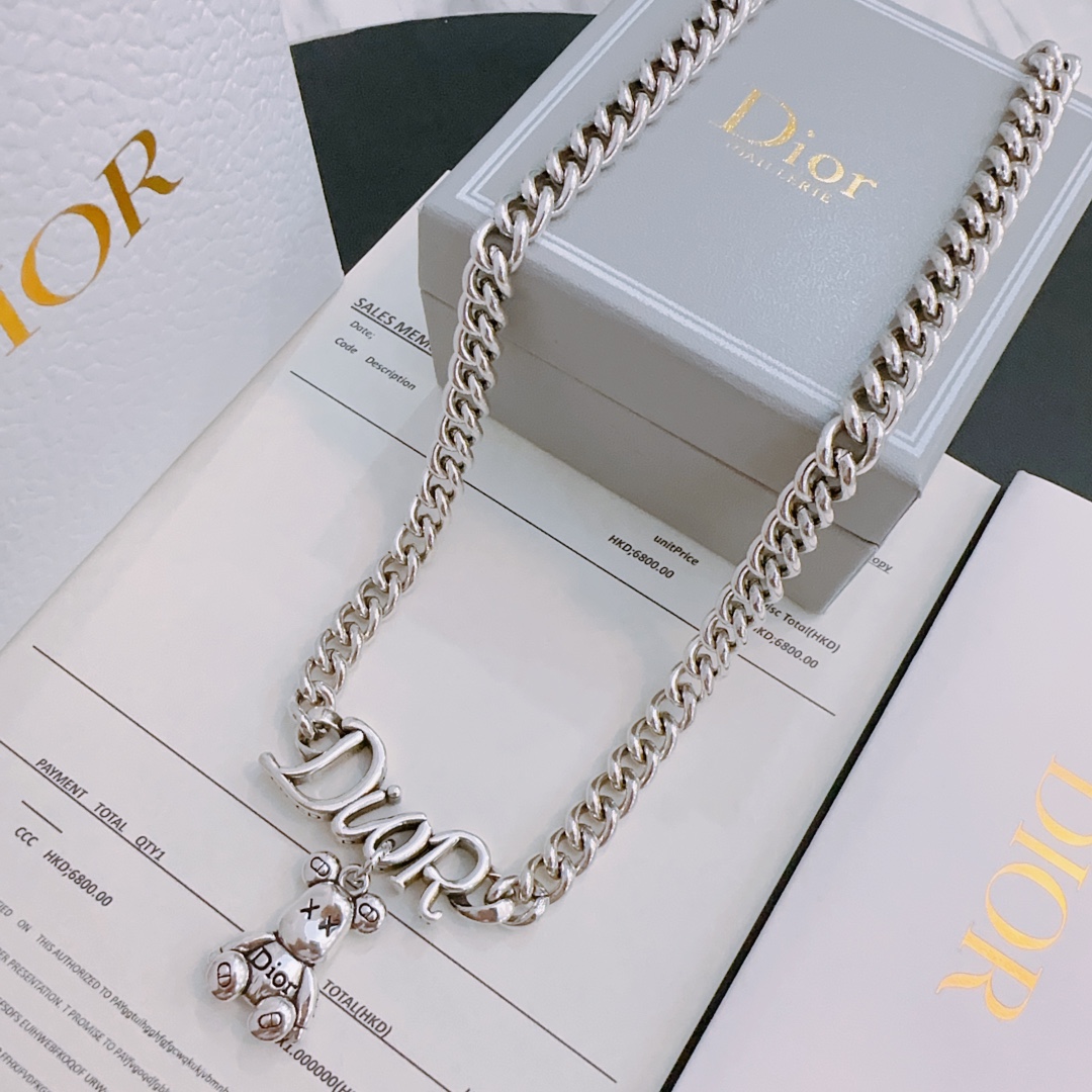 【DIOR】ネックレス、新しいネックレス万能シンプルファッションオーナメント240812