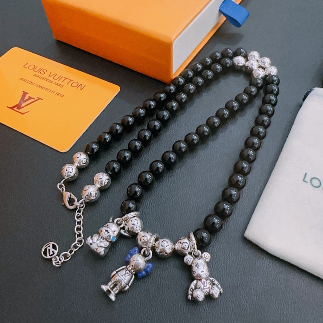 【LOUIS VUITTON】ネックレス、新しいネックレス万能シンプルファッションオーナメント 240813