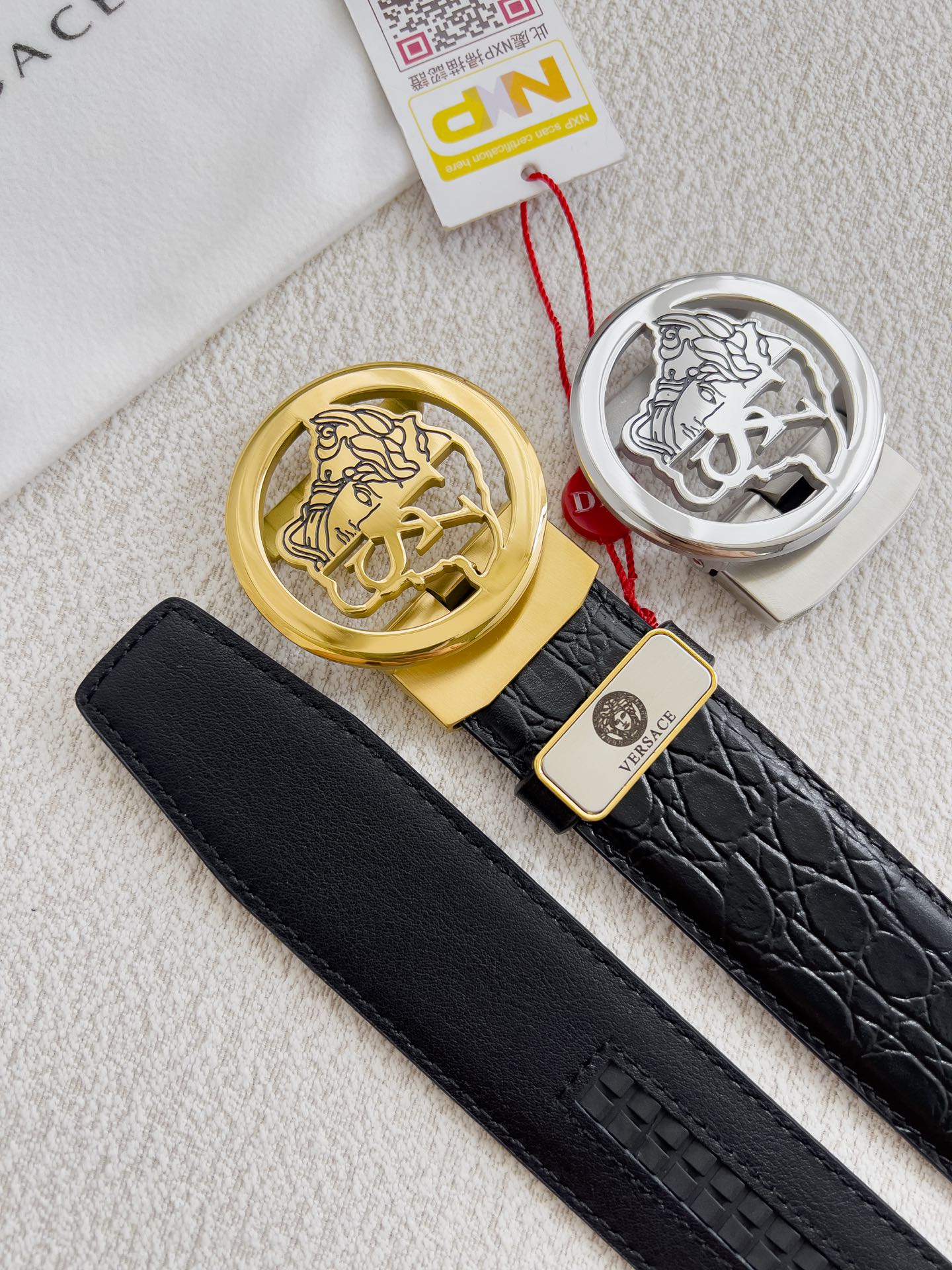 【VERSACE】(ヴェルサーチ) 3.5cmベルト メンズ 240903