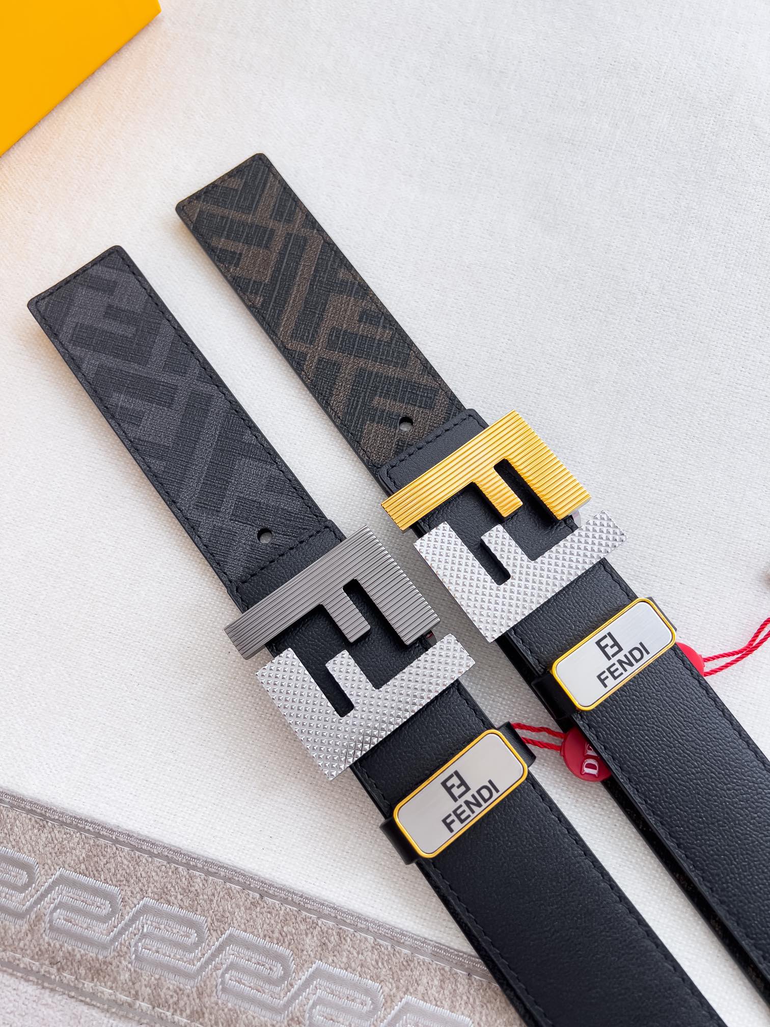 【FENDI】(フェンディ) 3.5cmベルト メンズ 240903