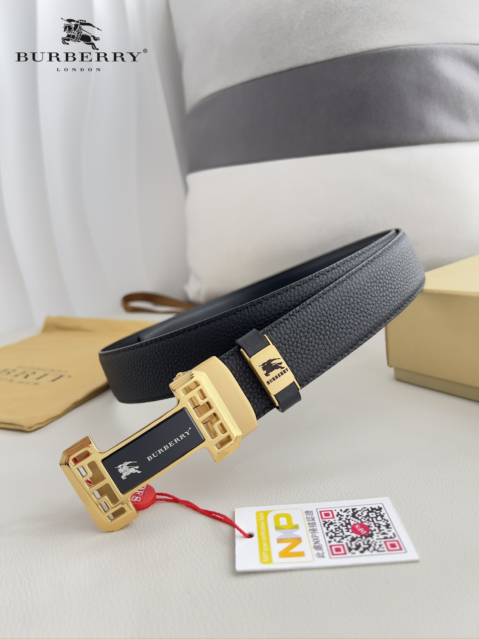 【BURBERRY 】(バーバリー) 3.5cmベルト メンズ 240904