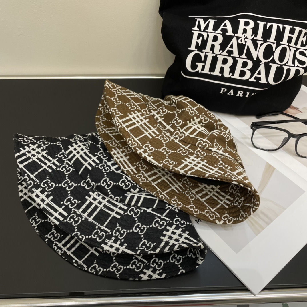 GUCCI(グッチ)フィッシャーマンズハット 240904