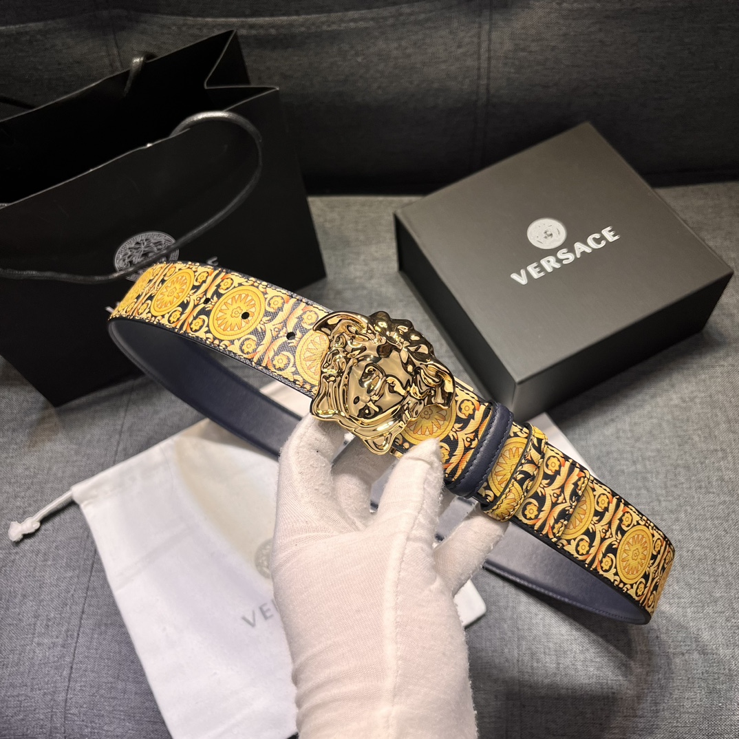 【VERSACE】(ヴェルサーチ) 4cmベルト メンズ 240912