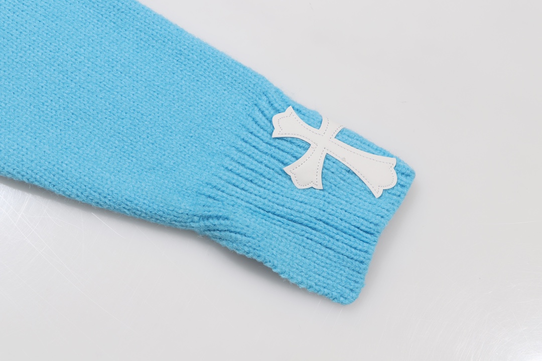 【CHROME HEARTS  公式旗艦店】クロムハーツ  セーター好評に付き再入荷！ 240928