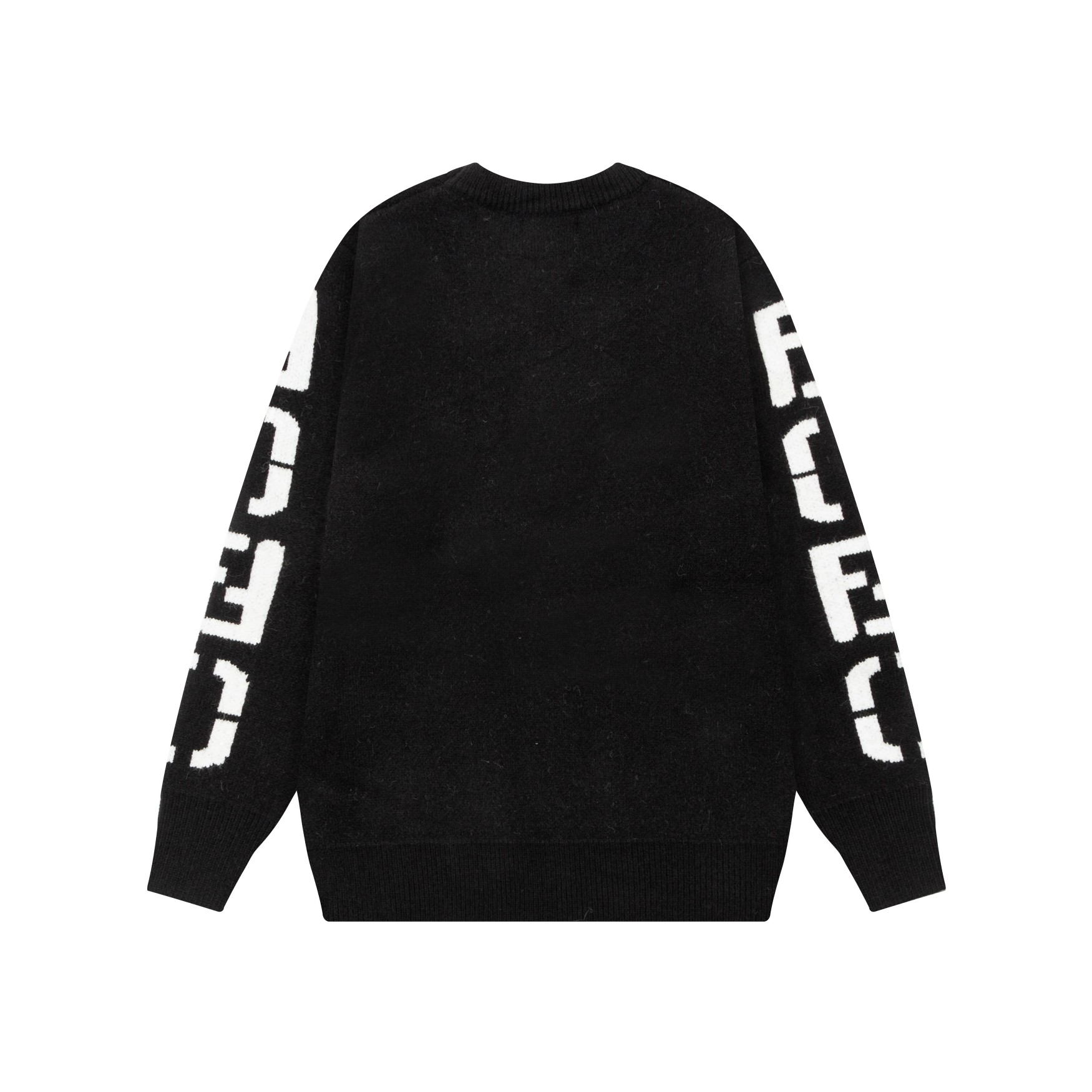 【FENDI 公式旗艦店】フェンディ   セーター好評に付き再入荷！ 240929