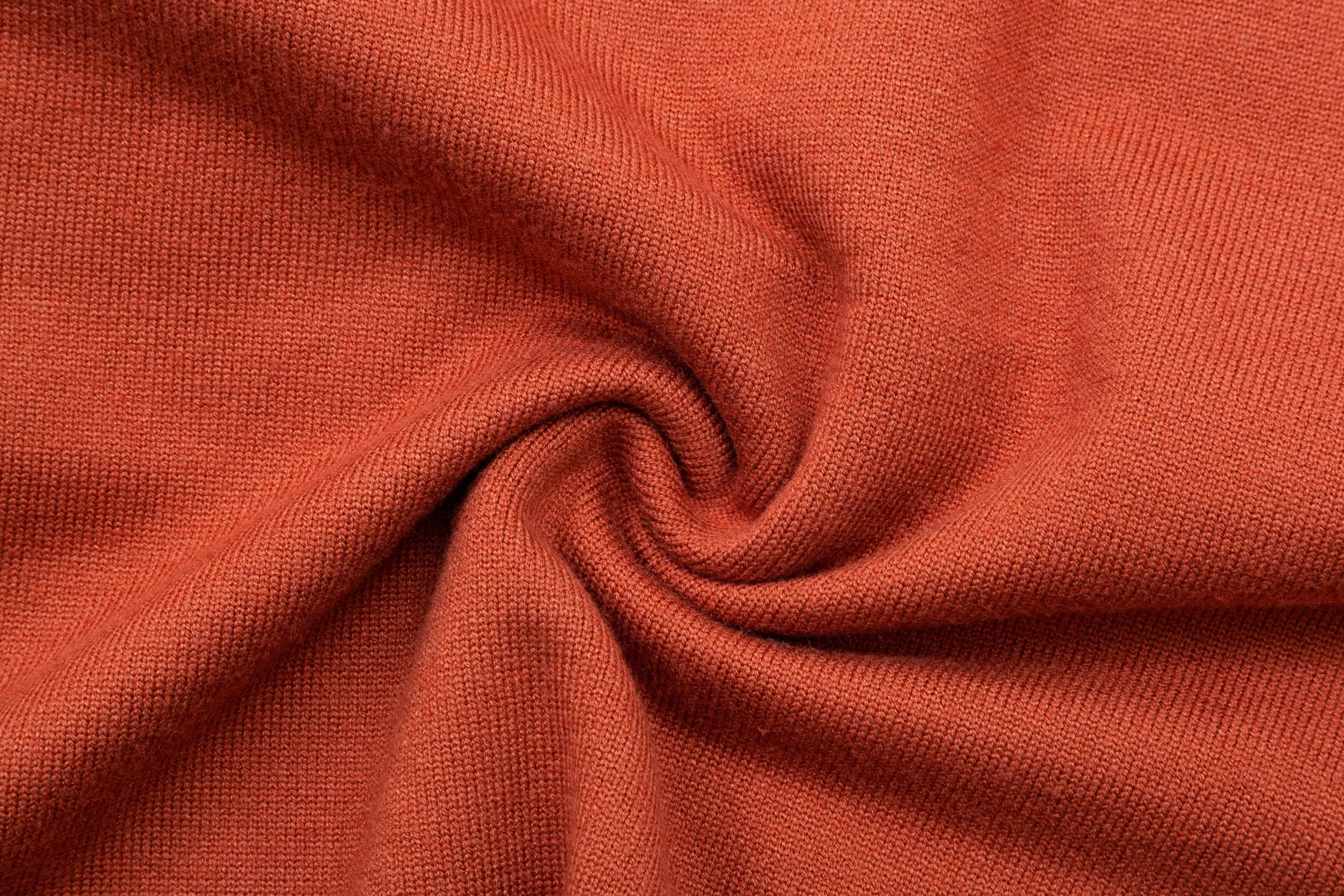 【VERSACE  公式旗艦店】ヴェルサーチ  セーター好評に付き再入荷！ 240930