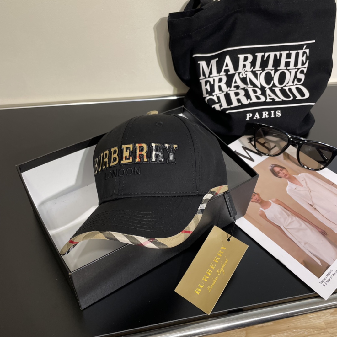 【BURBERRY  バーバリー】【数量限定】 野球帽 / ハット 241011