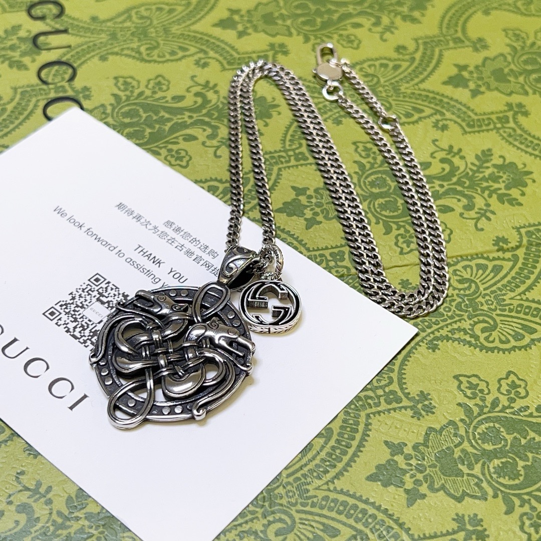 【GUCCI】ネックレス、新しいネックレス万能シンプルファッションオーナメント241015
