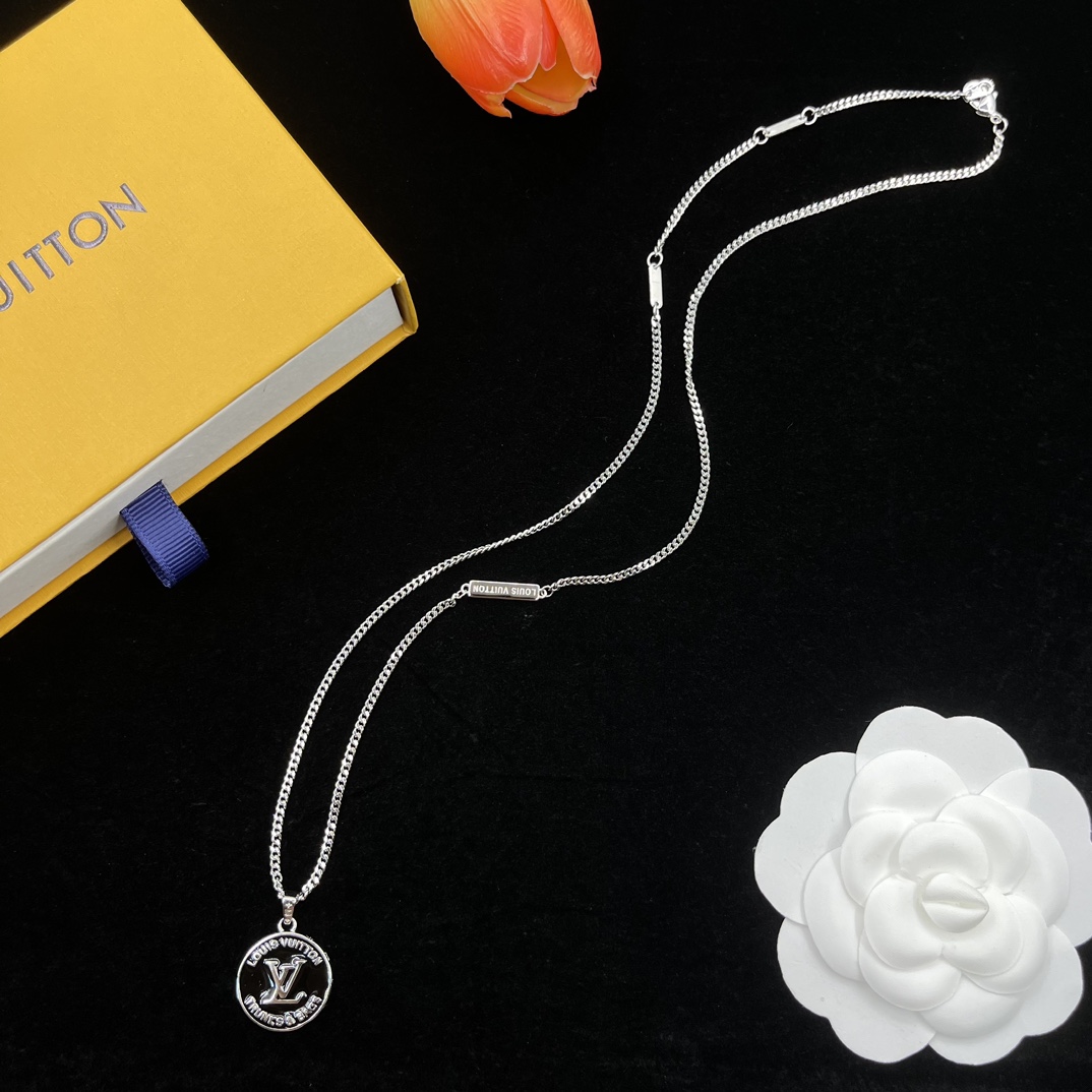 【LOUIS VUITTON】ネックレス、新しいネックレス万能シンプルファッションオーナメント241015