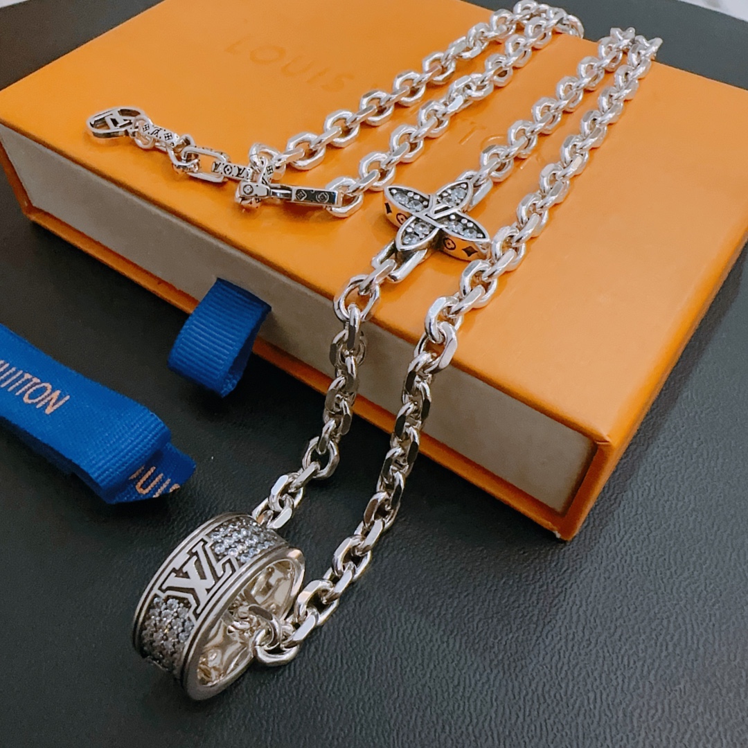 【LOUIS VUITTON】ネックレス、新しいネックレス万能シンプルファッションオーナメント241015