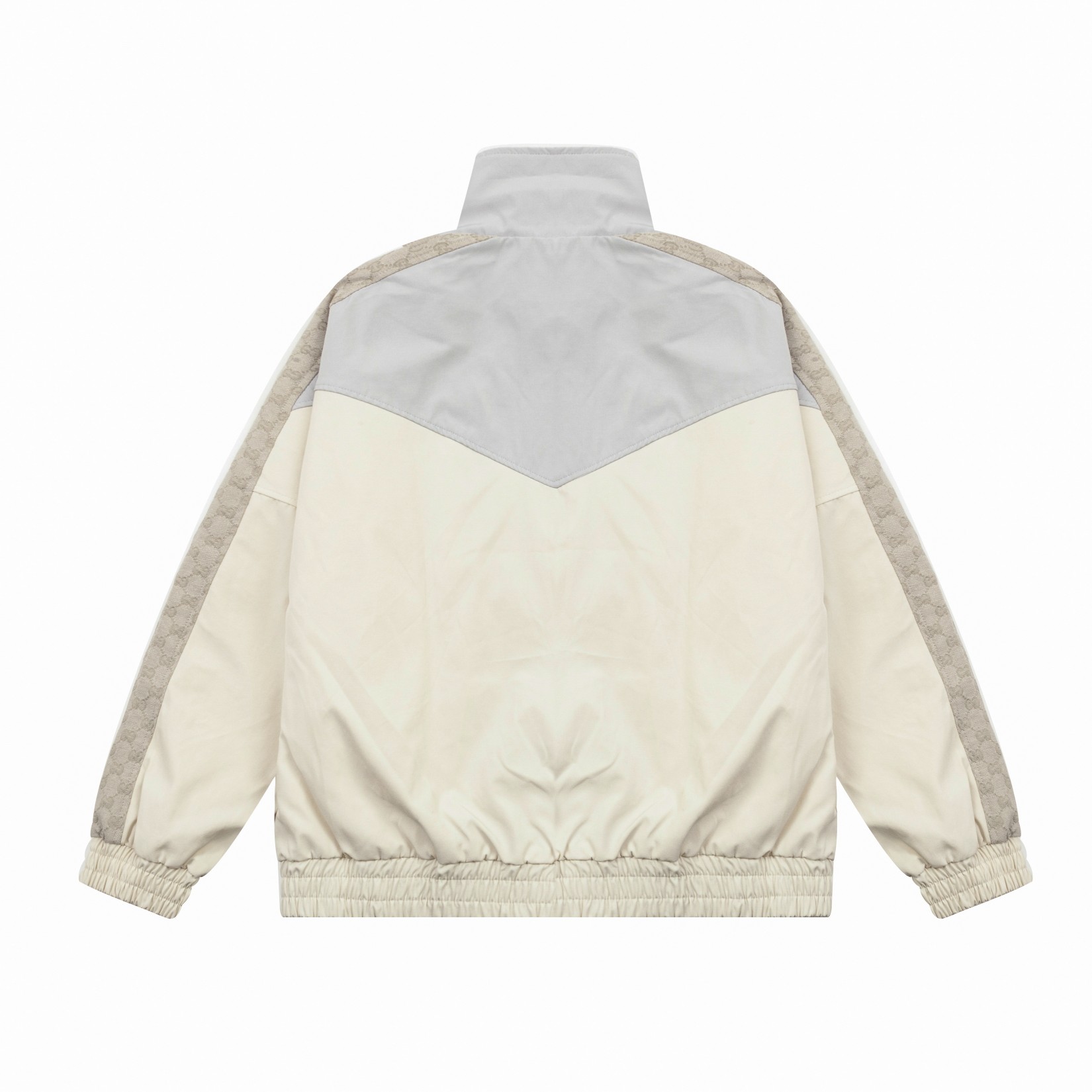 【GUCCI  公式旗艦店】グッチ  ジャケット着 ご好評に付き再入荷！241021