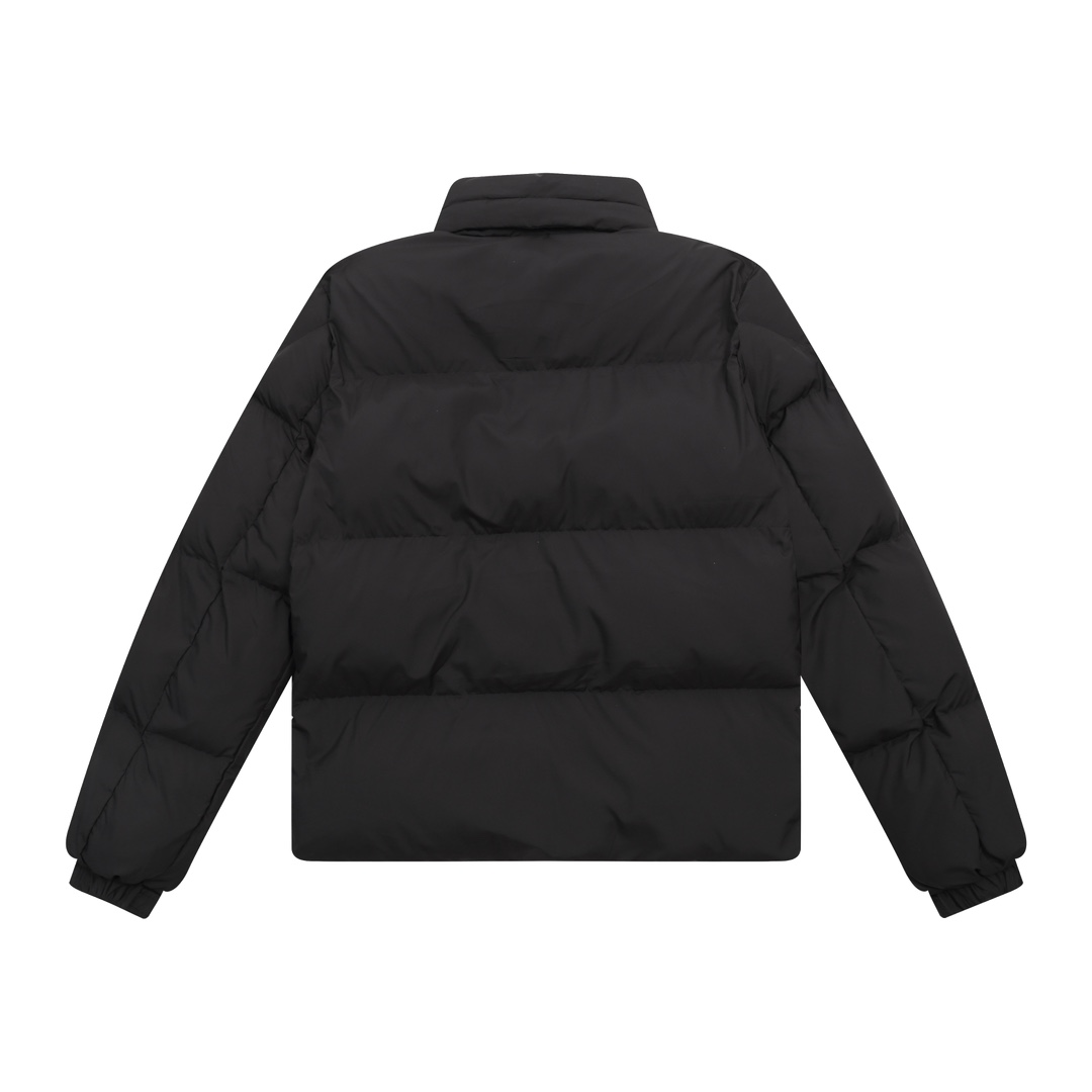 【MONCLER 公式旗艦店】モンクレール  ダウンジャケット好評に付き再入荷！ 241026