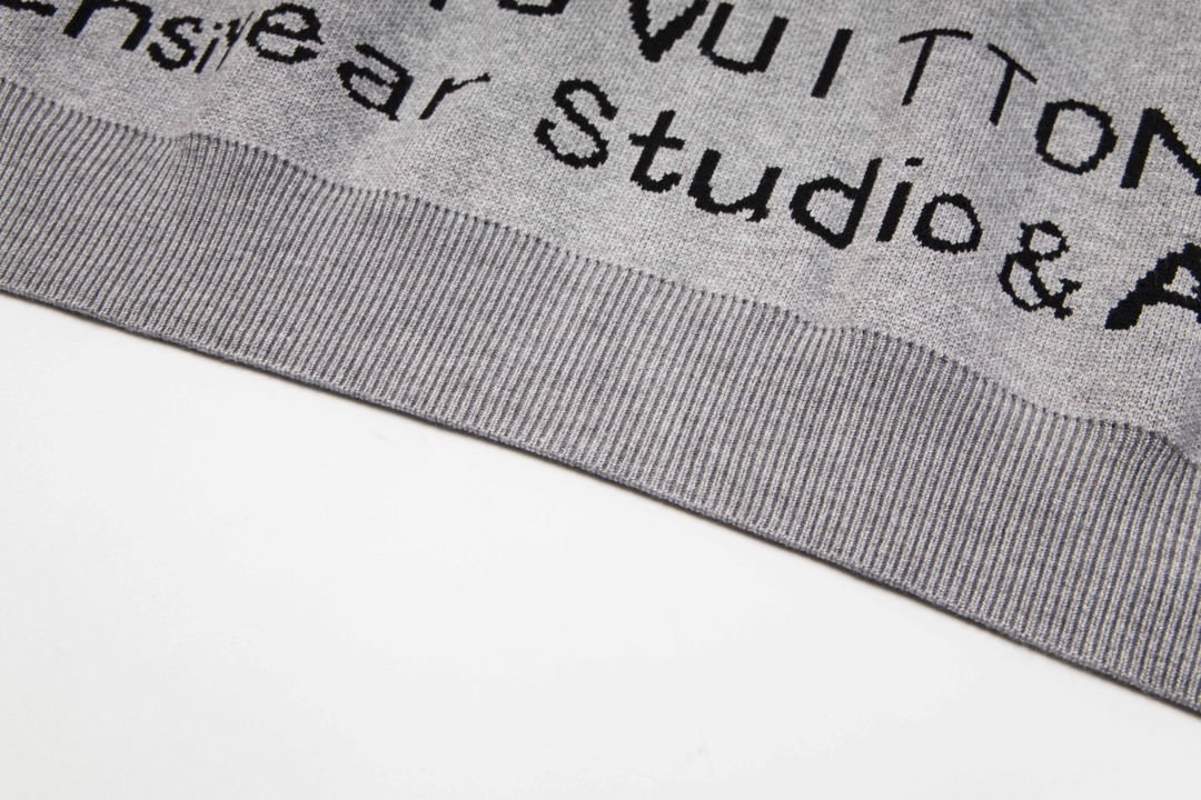 【LOUIS VUITTON 公式旗艦店】ルイヴィトン  セーター好評に付き再入荷！ 241029