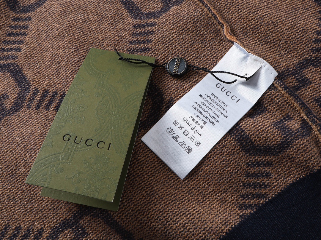 【GUCCI  公式旗艦店】グッチ  セーター好評に付き再入荷！ 241029
