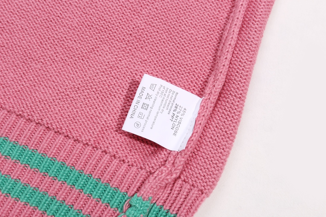 【GUCCI  公式旗艦店】グッチ  セーター好評に付き再入荷！ 241029