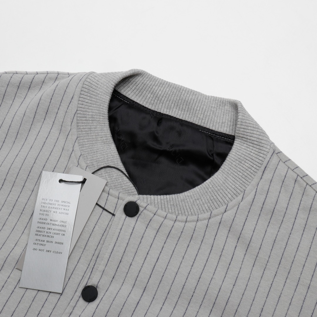 【DIOR  公式旗艦店】ディオール   ジャケット着 好評に付き再入荷！