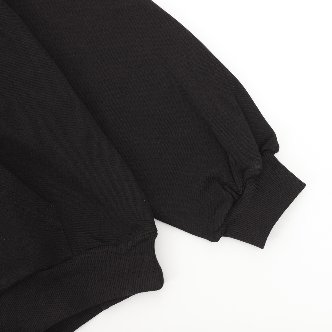 【CELINE  公式旗艦店】セリーヌ  パーカー  スウェット ご好評に付き再入荷！