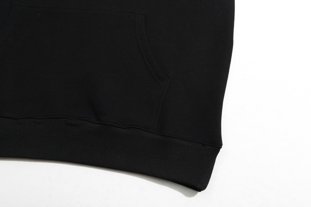 【ARCTERYX 公式旗艦店】アークテリクス  パーカー  スウェット ご好評に付き再入荷！241121