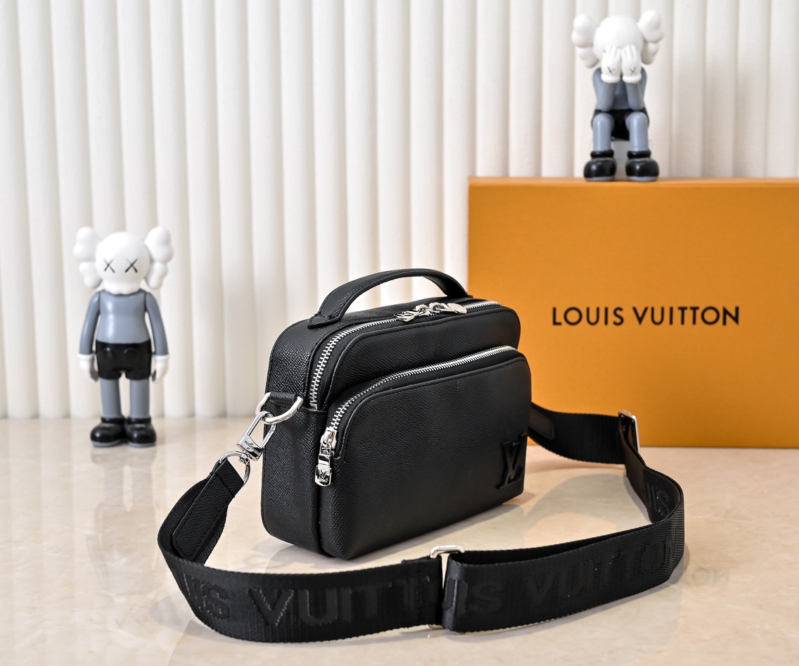 【LOUIS VUITTON 公式旗艦店】ルイヴィトン  斜めがけバッグ当日出荷 好評に付き再入荷！22.5*16*7.5CM