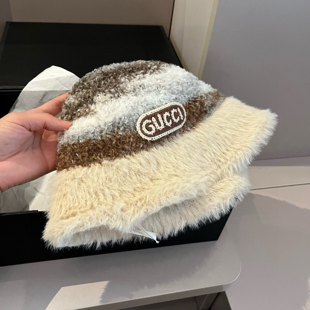 GUCCI(グッチ)フィッシャーマンズハット  241126