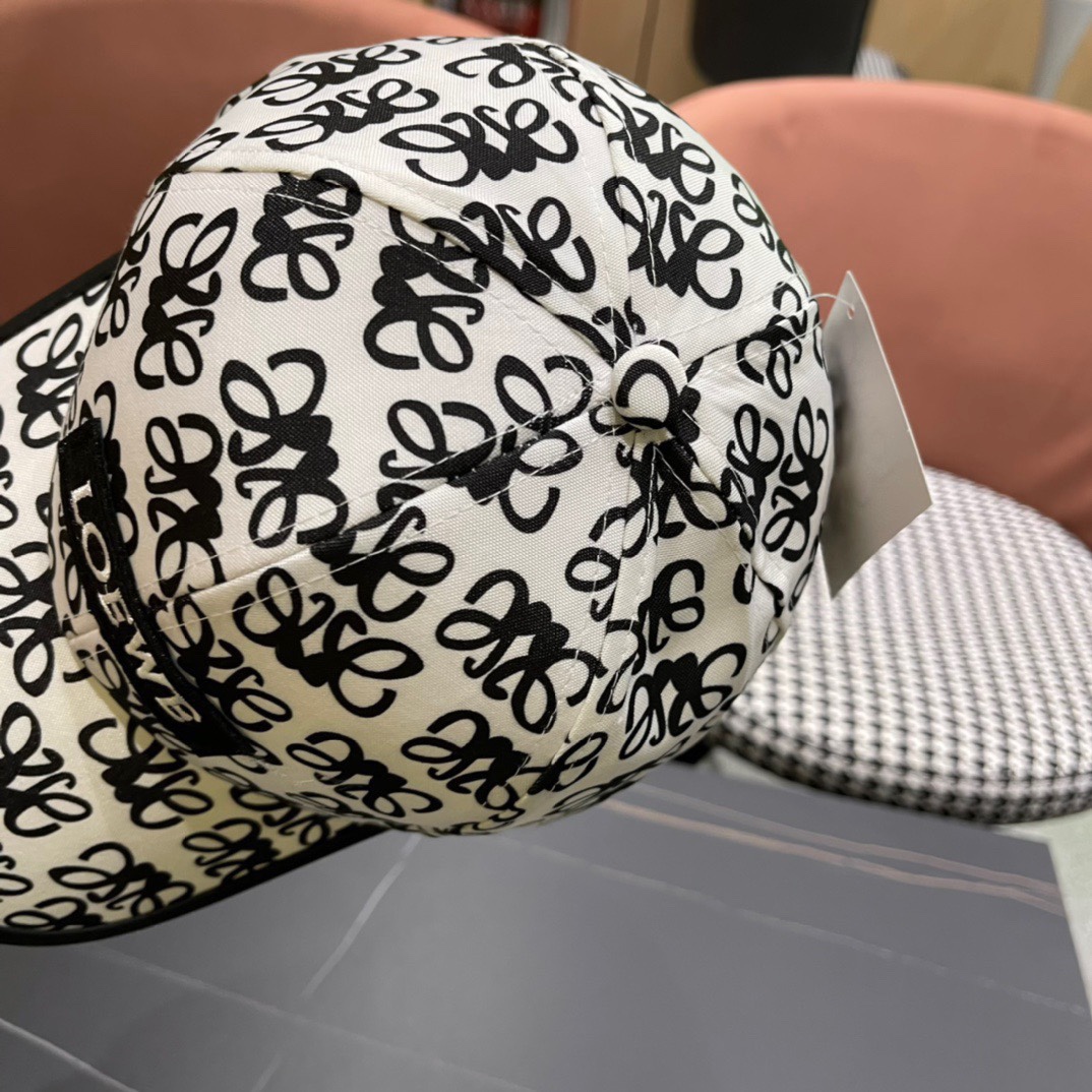 【GUCCI  クッチ 】【数量限定】 野球帽 / ハット  241126