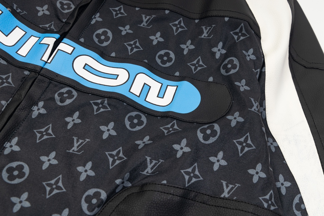 【LOUIS VUITTON】ルイヴィトン  ジャケット着 ご好評に付き再入荷！240924