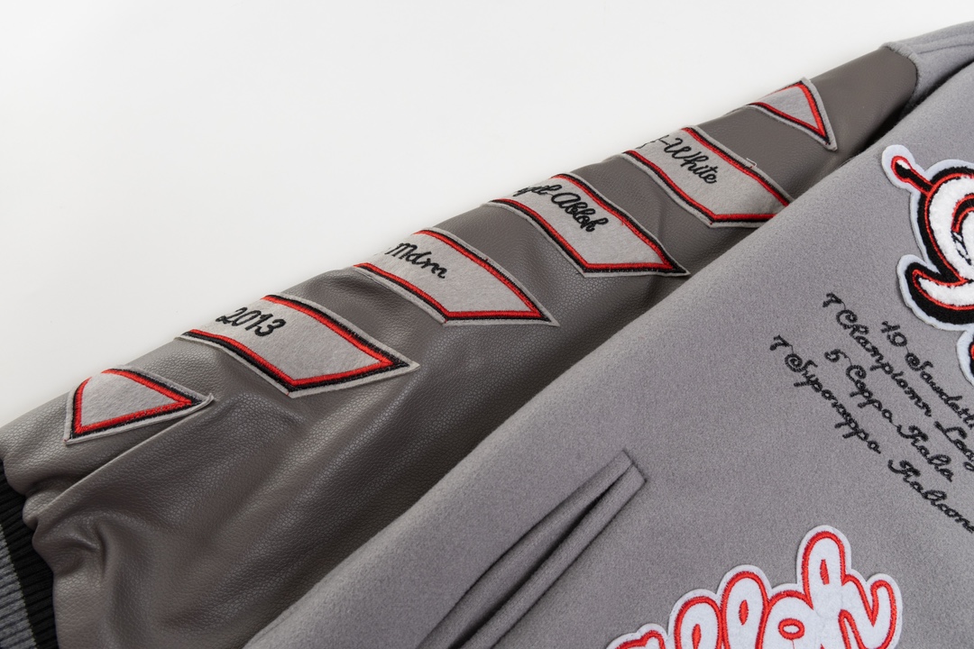 【OFF-WHITE  公式旗艦店】オフホワイト  野球着  ジャケット着ご好評に付き再入荷！241023