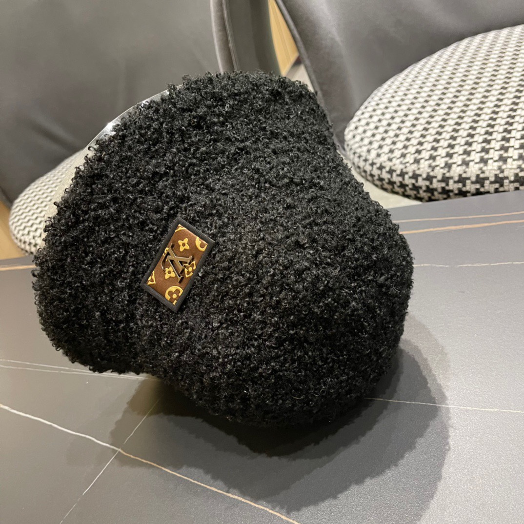 LV  LOUIS VUITTON( ルイヴィトン)フィッシャーマンズハット   241126