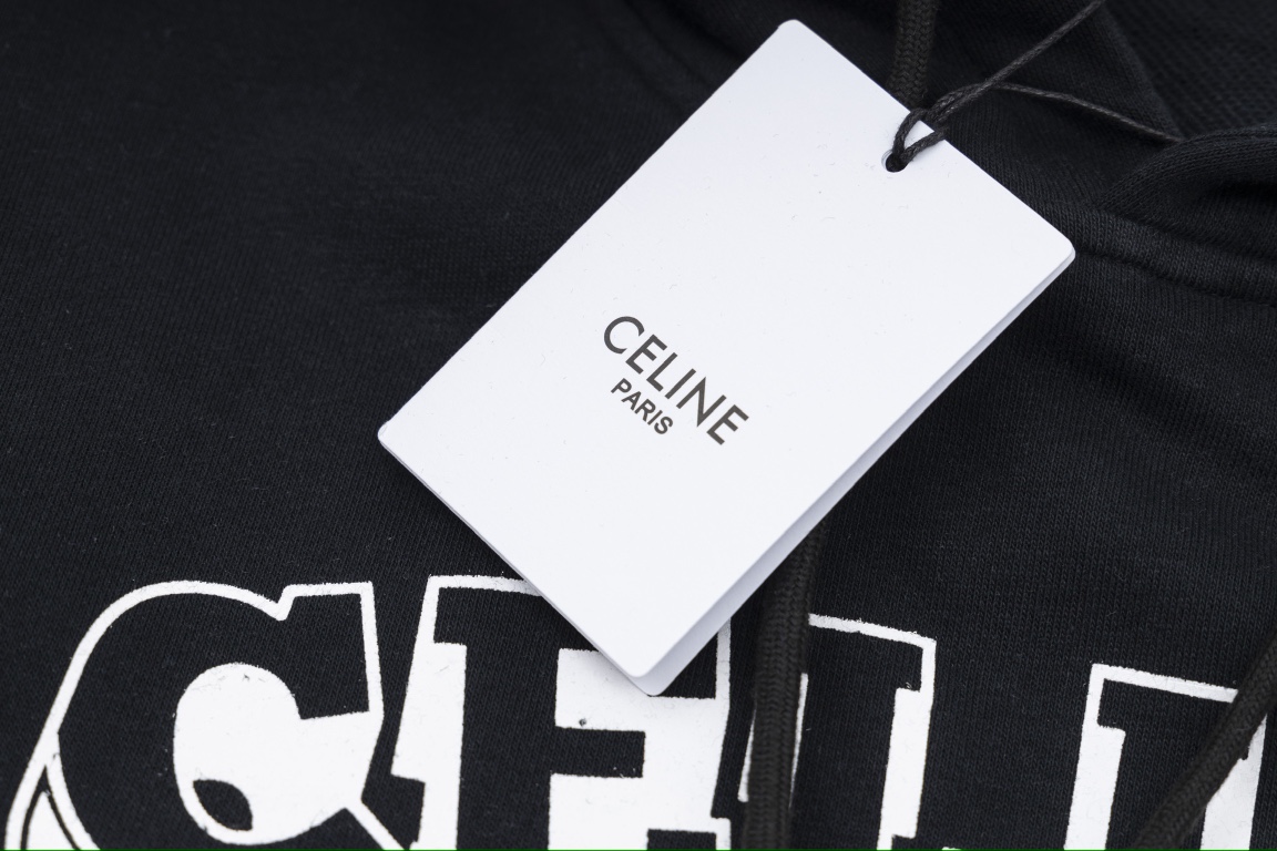 【CELINE 公式旗艦店】 セリーヌ パーカー スウェットご好評に付き再入荷！